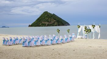 Oriental Beach Pearl Resort