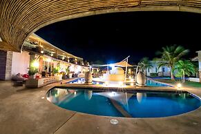 Oriental Beach Pearl Resort