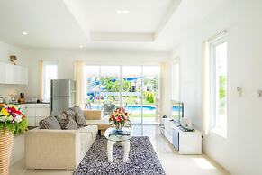 Oriental Beach Pearl Resort