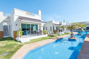 Oriental Beach Pearl Resort