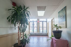 Bowery Grand Hotel - Hostel