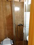 Smaragdi Rooms for Rent