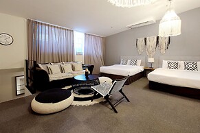 Seoul Loft Apartments - SLA 7 Night Minimum