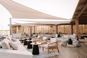 Unique Blue! Resort and Villas Adults Only