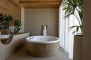 Unique Blue! Resort and Villas Adults Only