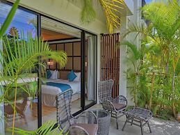 Fusaki Beach Resort Hotel & Villas