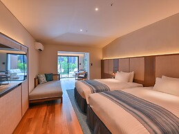 Fusaki Beach Resort Hotel & Villas