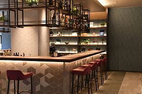 Fusaki Beach Resort Hotel & Villas