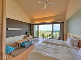 Fusaki Beach Resort Hotel & Villas