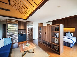 Fusaki Beach Resort Hotel & Villas