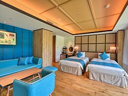 Fusaki Beach Resort Hotel & Villas