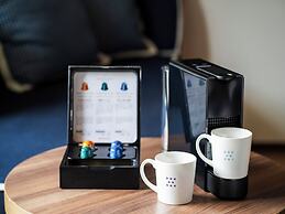 Fusaki Beach Resort Hotel & Villas