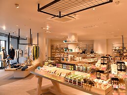 Fusaki Beach Resort Hotel & Villas