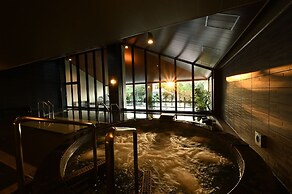 Fusaki Beach Resort Hotel & Villas