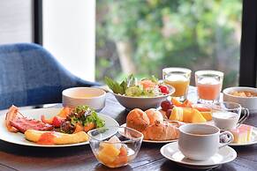 Fusaki Beach Resort Hotel & Villas