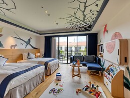 Fusaki Beach Resort Hotel & Villas