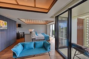 Fusaki Beach Resort Hotel & Villas