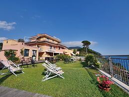Hotel Mondial