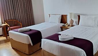 Diamond Plaza Hotel Suratthani