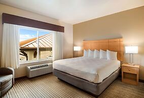 Best Western Shelby Inn & Suites