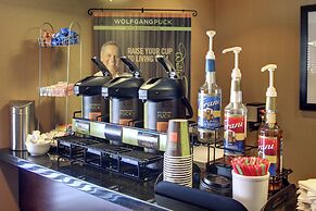 Cobblestone Inn & Suites - Harvey