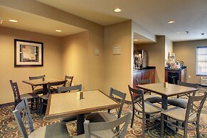 Cobblestone Inn & Suites - Harvey