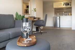 Southwark Hotel & Apartments