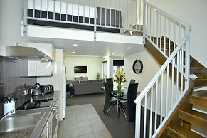 Southwark Hotel & Apartments