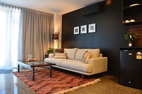 Southwark Hotel & Apartments