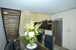 Southwark Hotel & Apartments