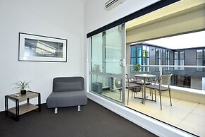 Southwark Hotel & Apartments