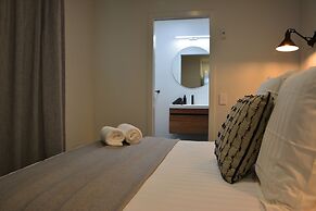 Southwark Hotel & Apartments