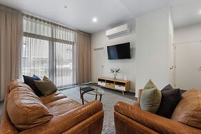 Southwark Hotel & Apartments