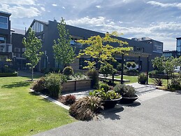 Southwark Hotel & Apartments