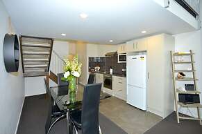 Southwark Hotel & Apartments