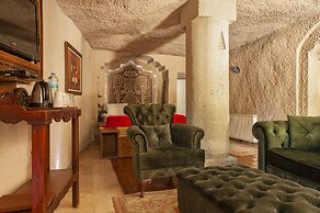 Ottoman Cave Suites