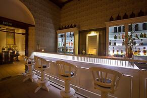 Tamarind Hill by Asia Leisure