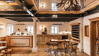 Relais & Châteaux Gut Steinbach Hotel und Chalets