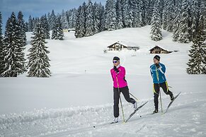 Relais & Châteaux Gut Steinbach Hotel und Chalets