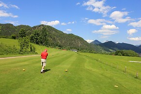 Relais & Châteaux Gut Steinbach Hotel und Chalets
