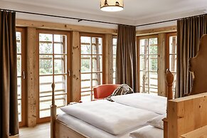 Relais & Châteaux Gut Steinbach Hotel und Chalets