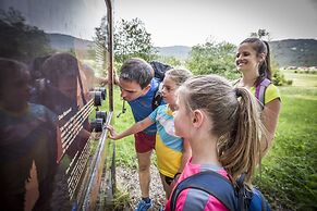 Relais & Châteaux Gut Steinbach Hotel und Chalets