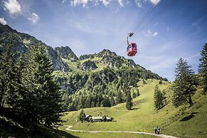 Relais & Châteaux Gut Steinbach Hotel und Chalets