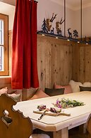 Relais & Châteaux Gut Steinbach Hotel und Chalets