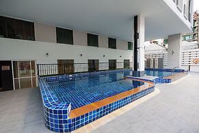 Prom Ratchada Hotel