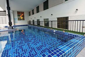 Prom Ratchada Hotel