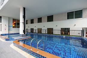 Prom Ratchada Hotel