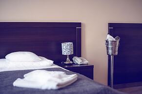 Hotel Niemcza SPA