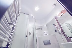 Hotel Niemcza SPA