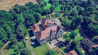 Hotel Niemcza SPA